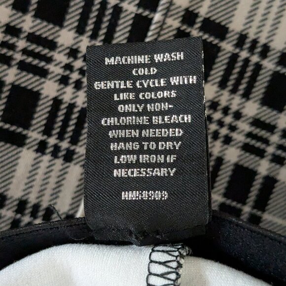 SLIM FACTOR by INVESTMENTS Slim Straight Black/Gray Plaid Stretch Pants; Size M - Picture 5 of 5